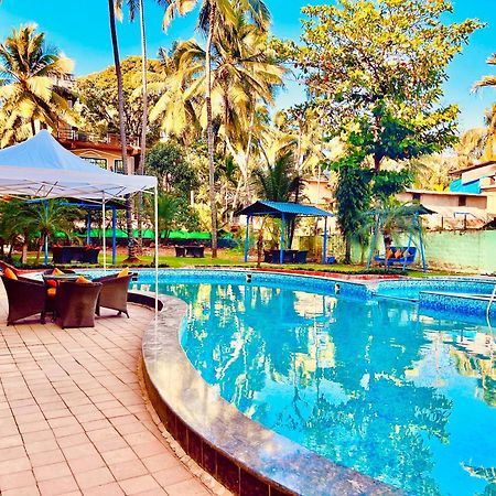 The Calagute Beach Resort By Shivam Resort 1 Km From Beach Candolim Ngoại thất bức ảnh