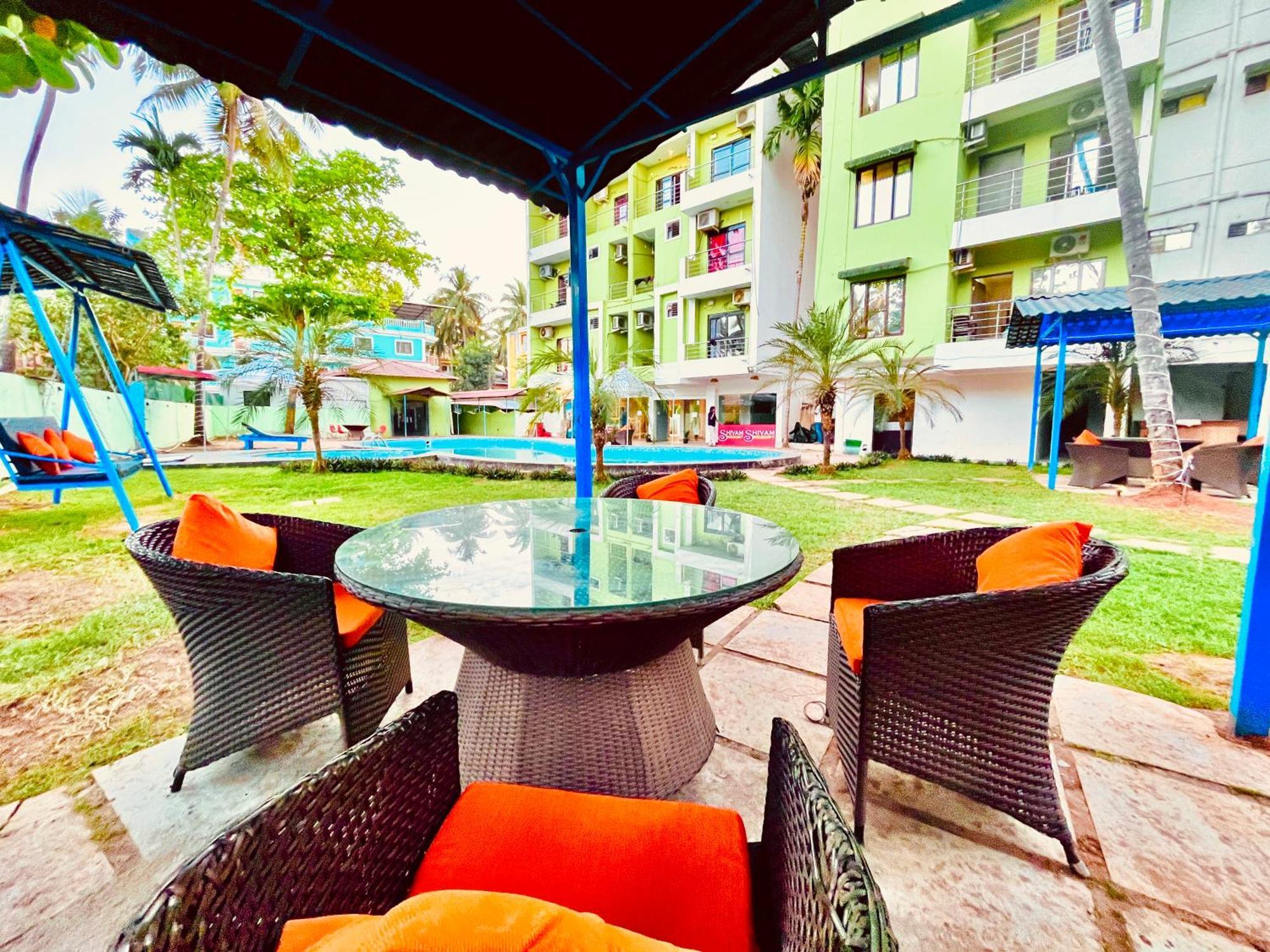 The Calagute Beach Resort By Shivam Resort 1 Km From Beach Candolim Ngoại thất bức ảnh