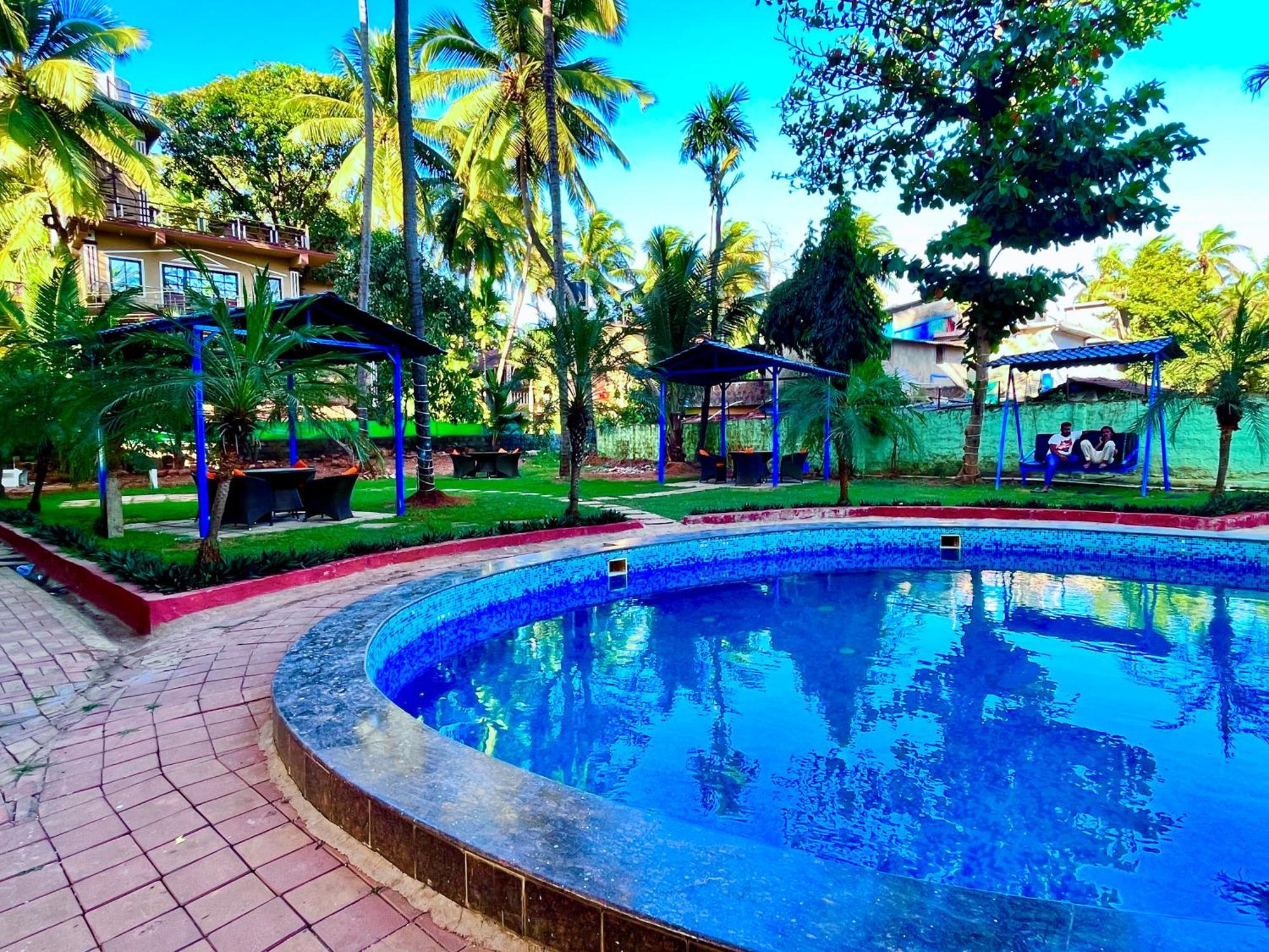 The Calagute Beach Resort By Shivam Resort 1 Km From Beach Candolim Ngoại thất bức ảnh