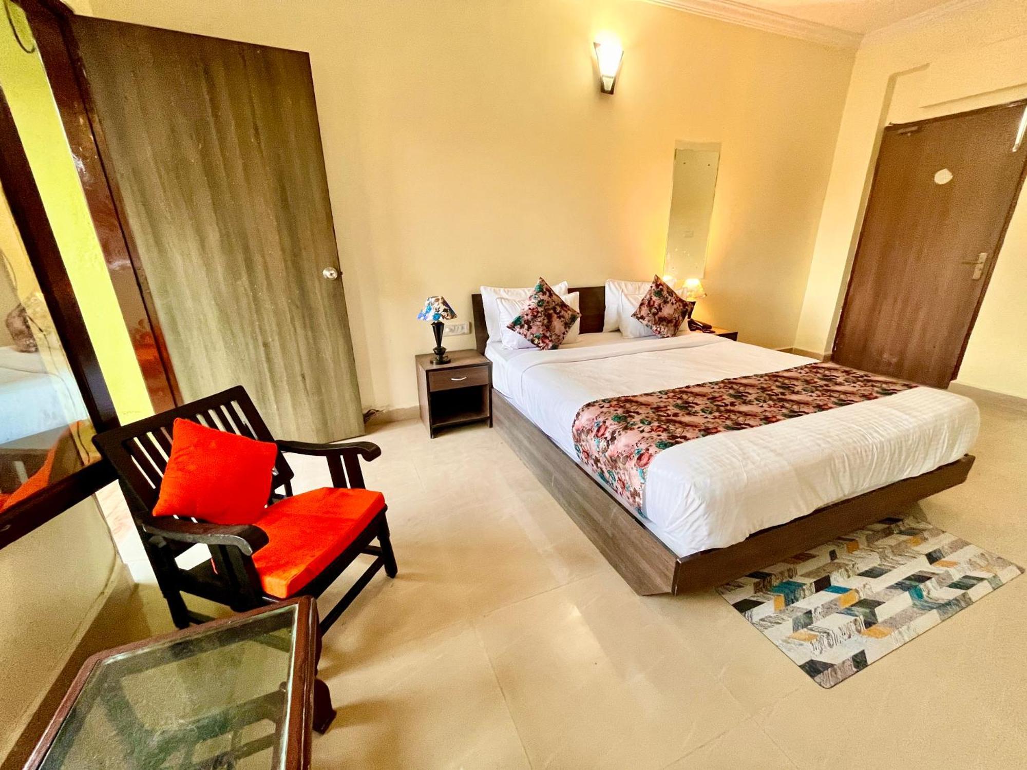 The Calagute Beach Resort By Shivam Resort 1 Km From Beach Candolim Ngoại thất bức ảnh