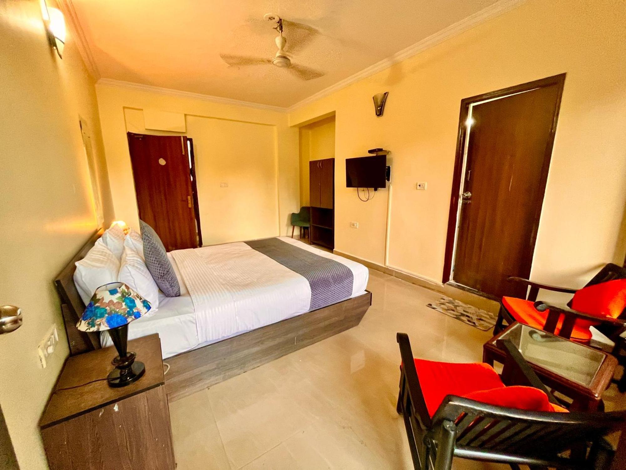 The Calagute Beach Resort By Shivam Resort 1 Km From Beach Candolim Ngoại thất bức ảnh
