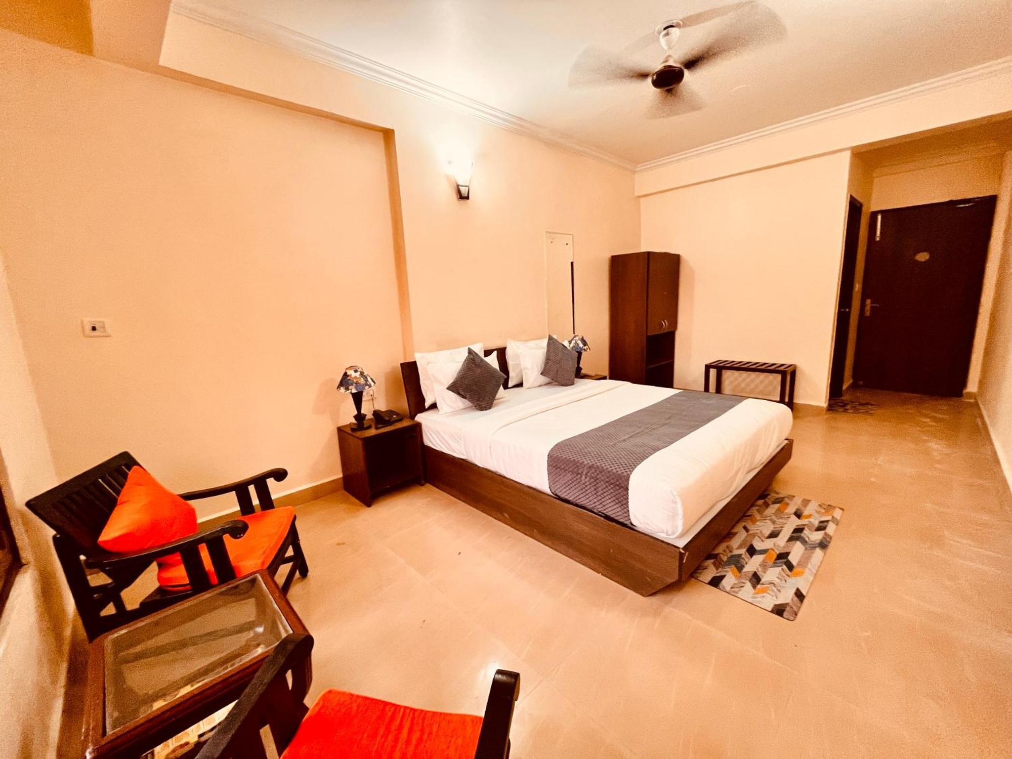 The Calagute Beach Resort By Shivam Resort 1 Km From Beach Candolim Ngoại thất bức ảnh